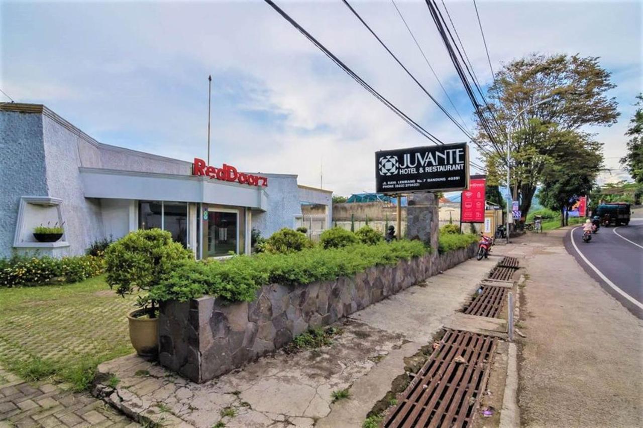 Hotel Reddoorz At Jalan Raya Lembang à Padasul Extérieur photo